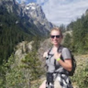 Meet your Posher, Liz